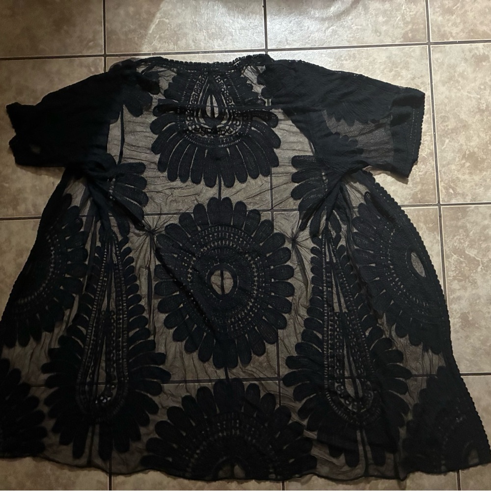 Elegant Black Lace Women's Top